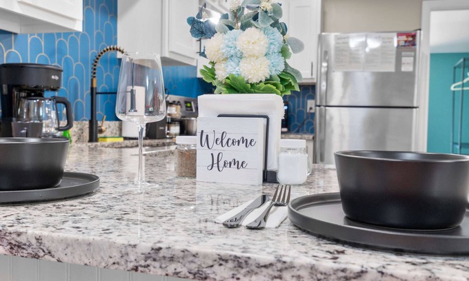 Westside Norwich Apartamento | Stylish, 5 Queen Beds, 2.1Mi To Mohegan