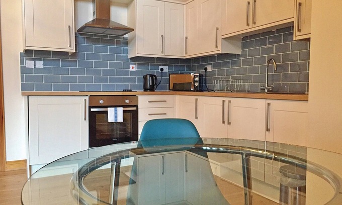 Upwood Chalet De Esquí | 1 bedroom accommodation in Ramsey, Nr Huntingdon