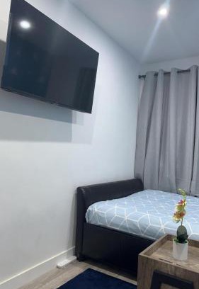 Gateshead Casa | Stylish and Unique Bedroom In Gateshead - Close To Newcastle