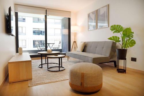 Apoquindo Apartamento | Stylish Apartment Ideal For 3 In Las Condes
