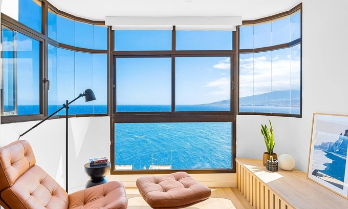 Radazul Apartamento | Elegante Apartamento con Impresionantes Vistas