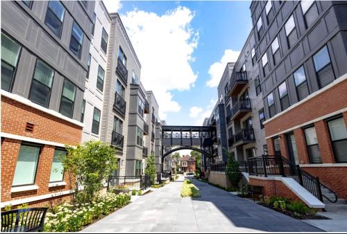 East Walnut HIlls Apartamento | Stylish apartments near shops and entertainment