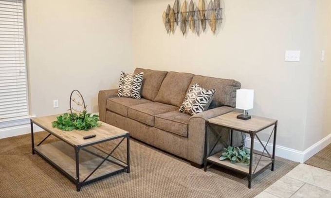 Kreole Apartamento | Stylish Apt 2 Beds 2 Baths Dedicated Workspace