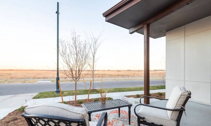 Northfield Casa | Stylish brand new Central Park, Denver Entire Home