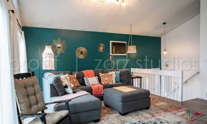 East Stroudsburg Chalet De Esquí | Stylish Chalet with Private Sauna, Lake in Saw Creek. Bushkill. Pocono.