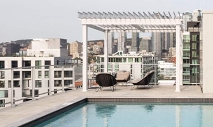 Griffintown Apartamento | Stylish Downtown Condo