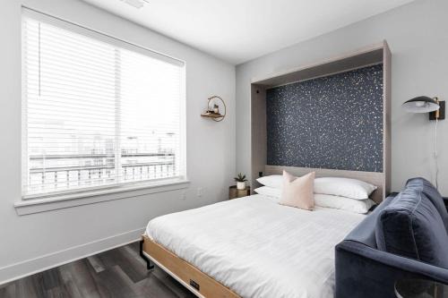 Cole-Noble District Apartamento | Stylish Downtown Studio by CozySuites