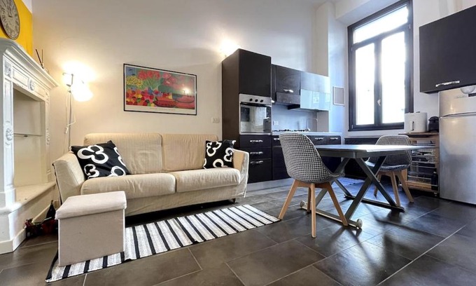 Navigli Apartamento | Stylish Duplex on Two Levels 15 Mins from Duomo