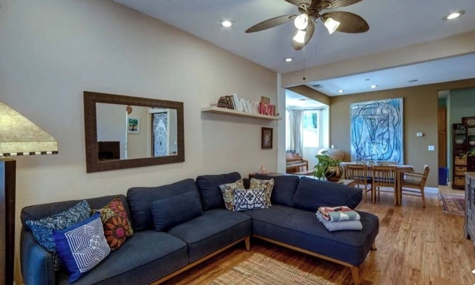 Ukiah Casa | Stylish, Eclectic two bedroom Retreat Near Downtown & hospital