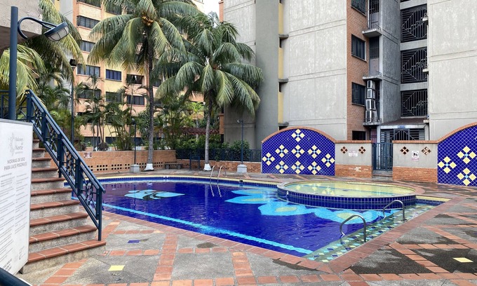 Naguanagua Apartamento | Elegante apartamento ejecutivo con piscina
