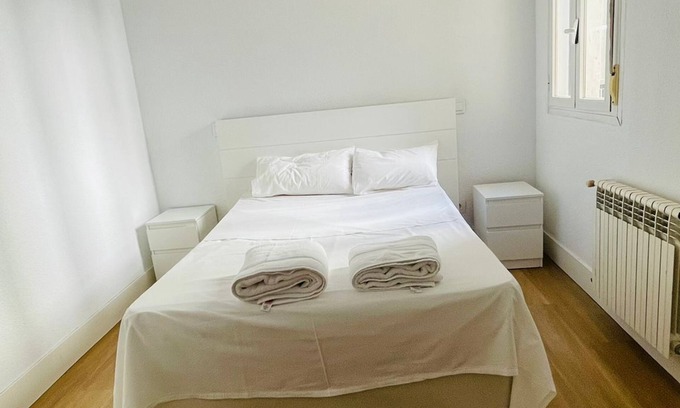 Malasaña Apartamento | stylish Flat in the heart of Madrid Gran Vía Perfect for Travelers
