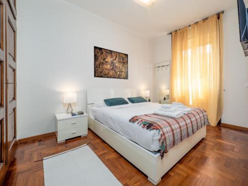 Calvairate Apartamento | Stylish Flat with Balcony - 15 Min to Duomo
