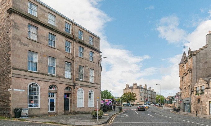 Bonnington Apartamento | Stylish Georgian Flat in New Town