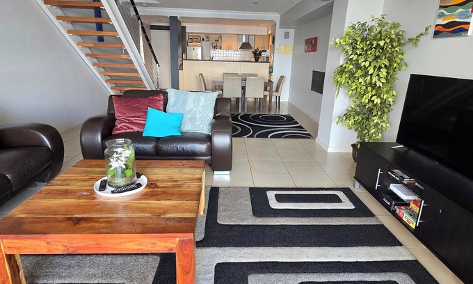 Bunbury Apartamento | Stylish haven at One8 Waterfront Apartment