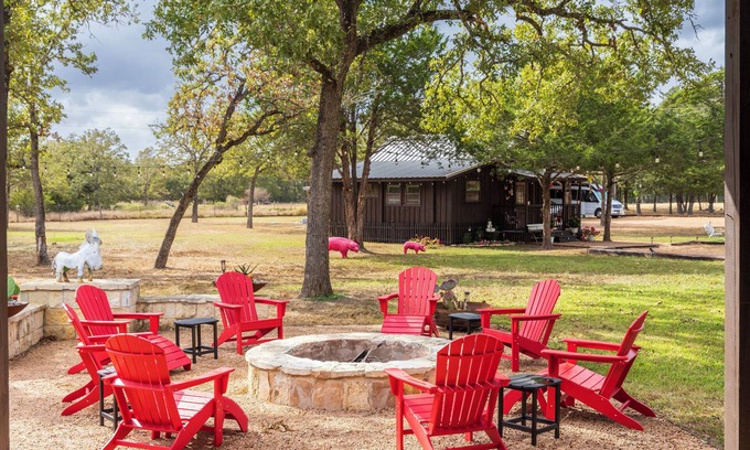 Ledbetter Casa | Show Availability | Country Casita Perfect for Romantic Weekend for Two