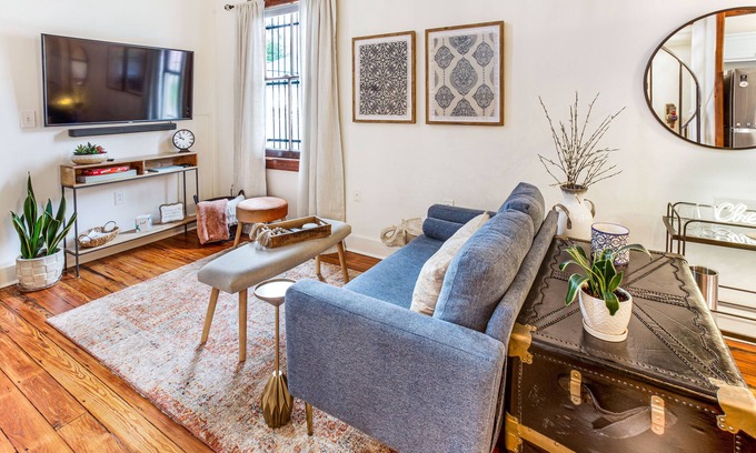 Historic Downtown Savannah Cabaña | Stylish Historic Cottage c.1884 w/ Parking & Courtyard by Lucky Savannah