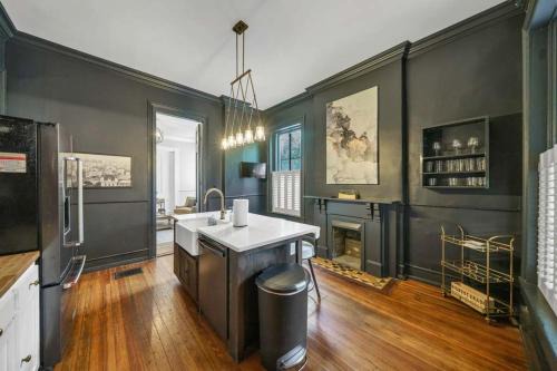 Limerick Casa | Stylish Home Close to Derby & Bourbon Trail Fun