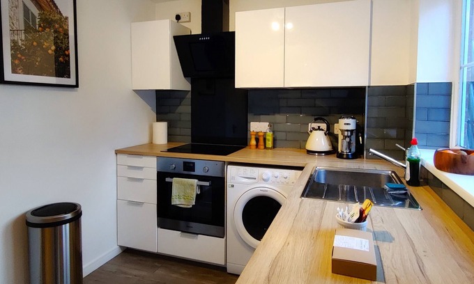Swindon Casa | Stylish Home in the heart of Swindon's Old Town