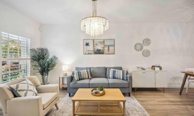 Sabal Harbour Casa | Stylish Home w/Heated Pool 25 min from Anna Maria, Bradenton Beach
