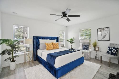 Sulphur Springs Apartamento | Stylish in heart of Tampa 2bed 2bath Close to YBOR