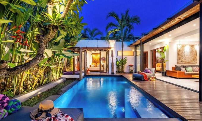 Kerobokan Villa | Villa-Pool-BBQ diseñada en Seminyak Side