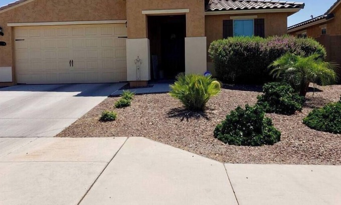 Northlands at Tierra Del Rio Casa | Stylish modern home w/private pool, parks, hiking