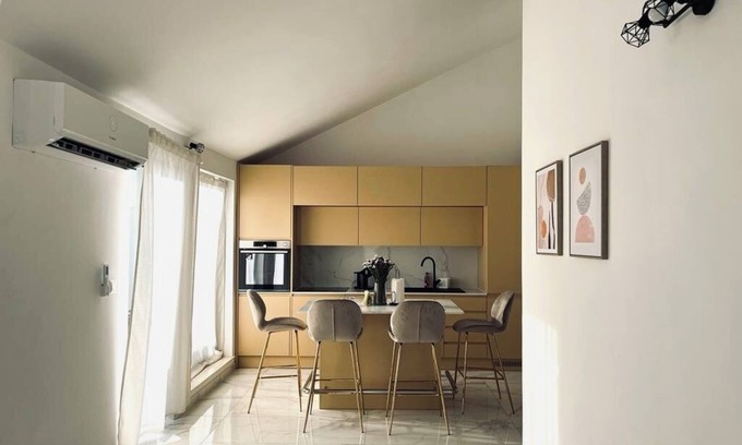 Sutivan Apartamento | Stylish new Apartment With Luxury Hotel Feels! Perfect for a Family Holiday