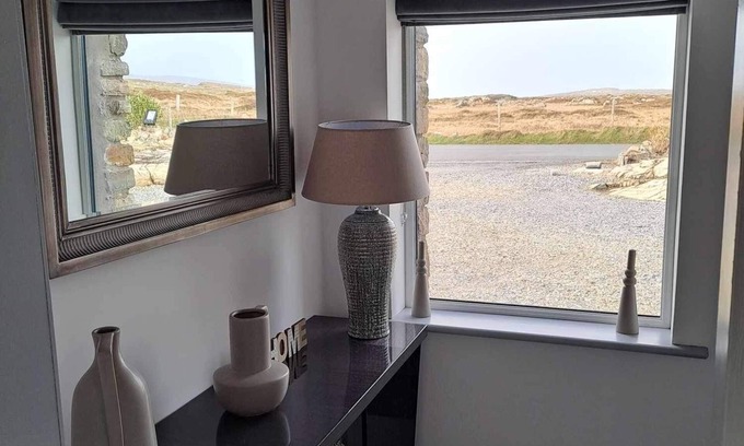 Ballyconneely Casa | Stylish newly built house 3 Bedroom and 3 bathroom family & Pet friendly.