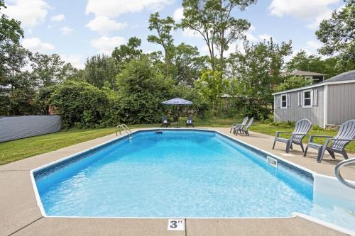 Indianapolis Casa | Stylish Oasis with Heated Saltwater Pool, Games, Fire Pits, Sleeps 12