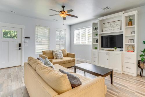 Central Oklahoma City Casa | Stylish OKC Farmhouse with Garden - Close to OU