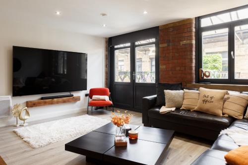 Bradford Apartamento | Stylish Penthouse with outside balcony!