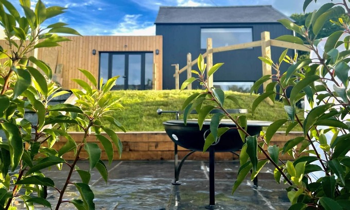 Trewen Casa | Stylish sanctuary in peaceful Cornish hamlet