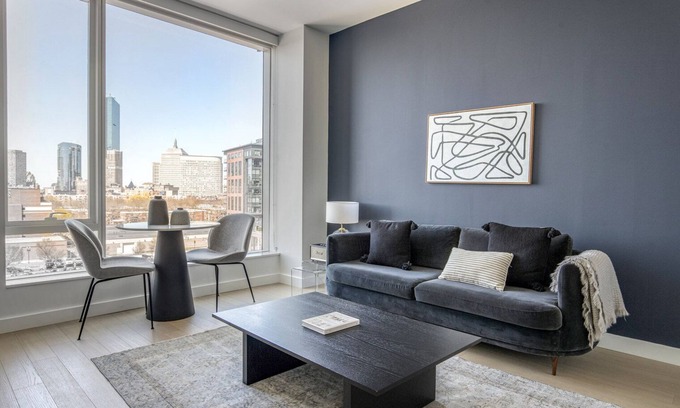 Shawmut Apartamento | Stylish South End Studio w/ W/D & Gym, nr Whole Foods, by Blueground