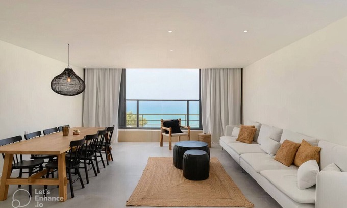 Netanya Apartamento | Stylish & Spacious 3 bedroom apartment by the Sea