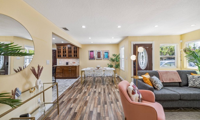 Concord Casa | Stylish Spacious Home with Private Pool