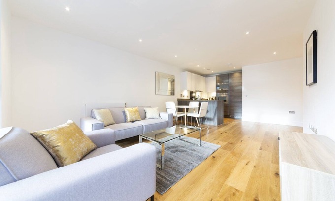 Evelyn Apartamento | Stylish, spacious two bed family apartment with placing