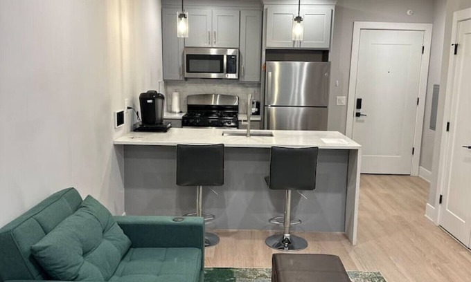 Jersey City Apartamento | Stylish Studio Apartment - 7 Min Walk NYC Train