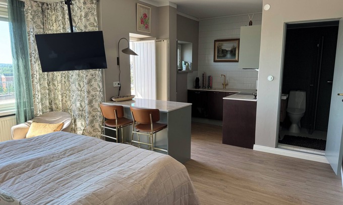 Lahti Apartamento | Stylish studio apartment with a view