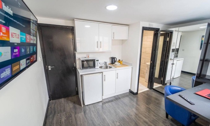 Selly Oak Apartamento | Stylish Studio for Short Term Near the City!