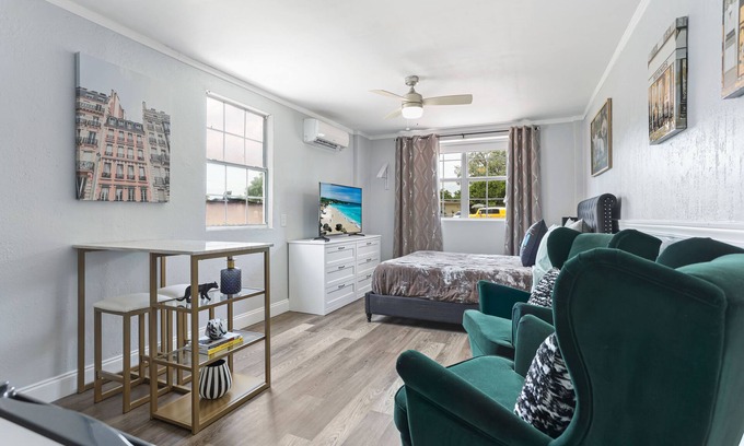 Azalea Park Apartamento | Stylish suite near downtown | Ideal for long stays