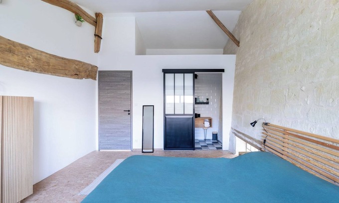 Ranton Cabaña | Stylish Troglodyte Home