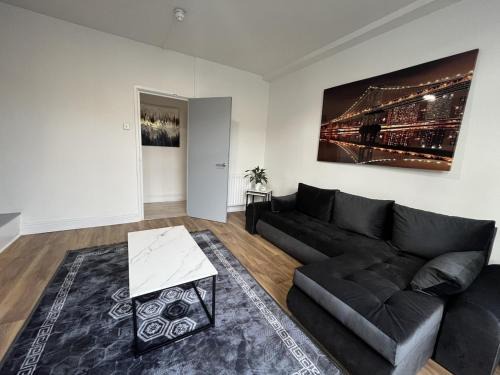 Cathays Apartamento | Stylish Two Bedroom Apartment