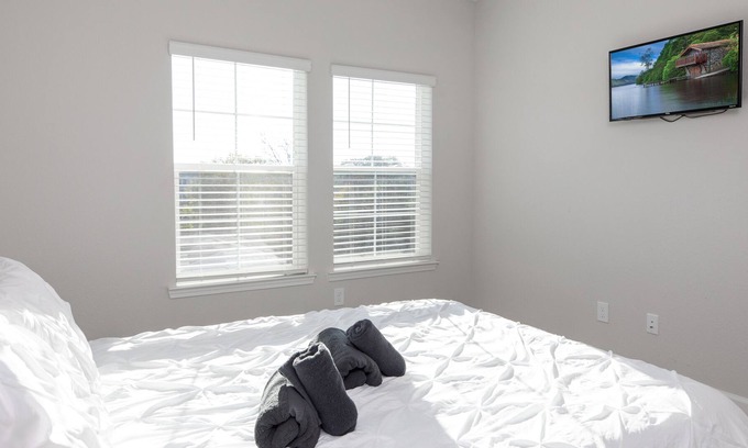 Charlotte Apartamento | Stylish Uptown Loft 5 mins to Panthers Stadium, Convention Center 8305