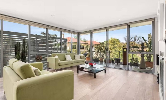 Toorak Apartamento | Stylish Urban Haven in Prahran