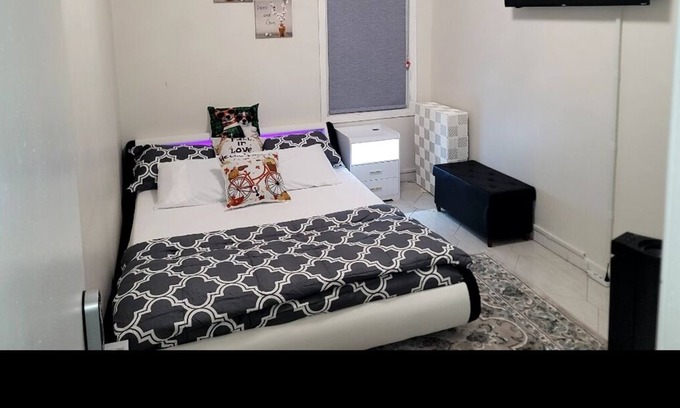 Canarsie Apartamento | Stylishly furnished 2 bedroom in Brooklyn NY