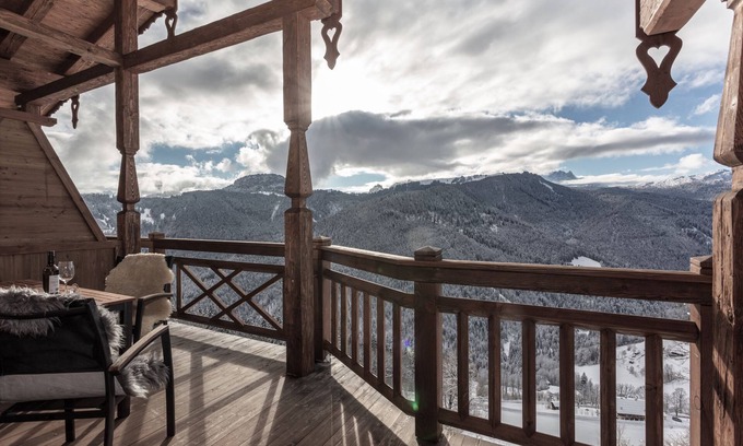Unken Apartamento | Stylishly furnished apartment (80 m²) for up to 6 people with a large sunny balcony