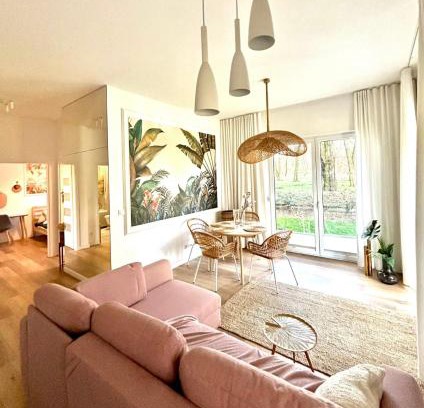 Poznan Apartamento | Stylowy apartament z prywatnym ogrodem, widokiem na park i parkingiem - Red Park Poznań
