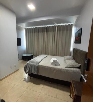 Goiania Apartamento | Suíte 103 confortável e espaçosa