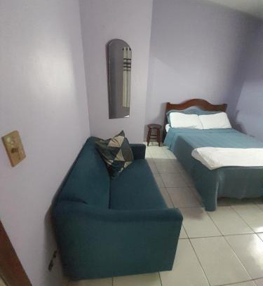 Praia do Partido Casa | Suíte em casa compartilhada a poucos metros da praia
