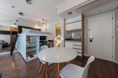 Moema Apartamento | Suíte moderna no Hotel Slaviero para 4 pessoas